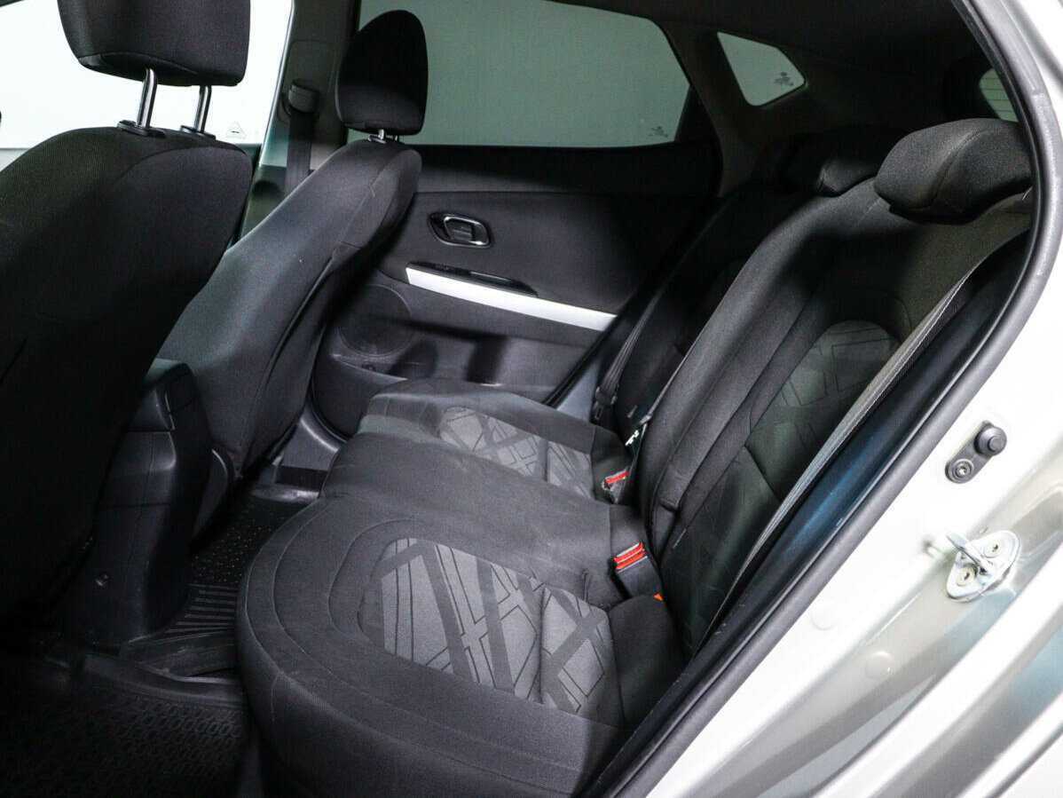 Б/У Киа Сид 2015 года. Фото: #9