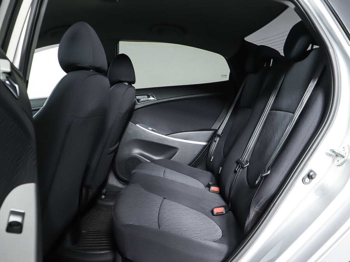 Hyundai Solaris 2011 года с пробегом. Фото: #11