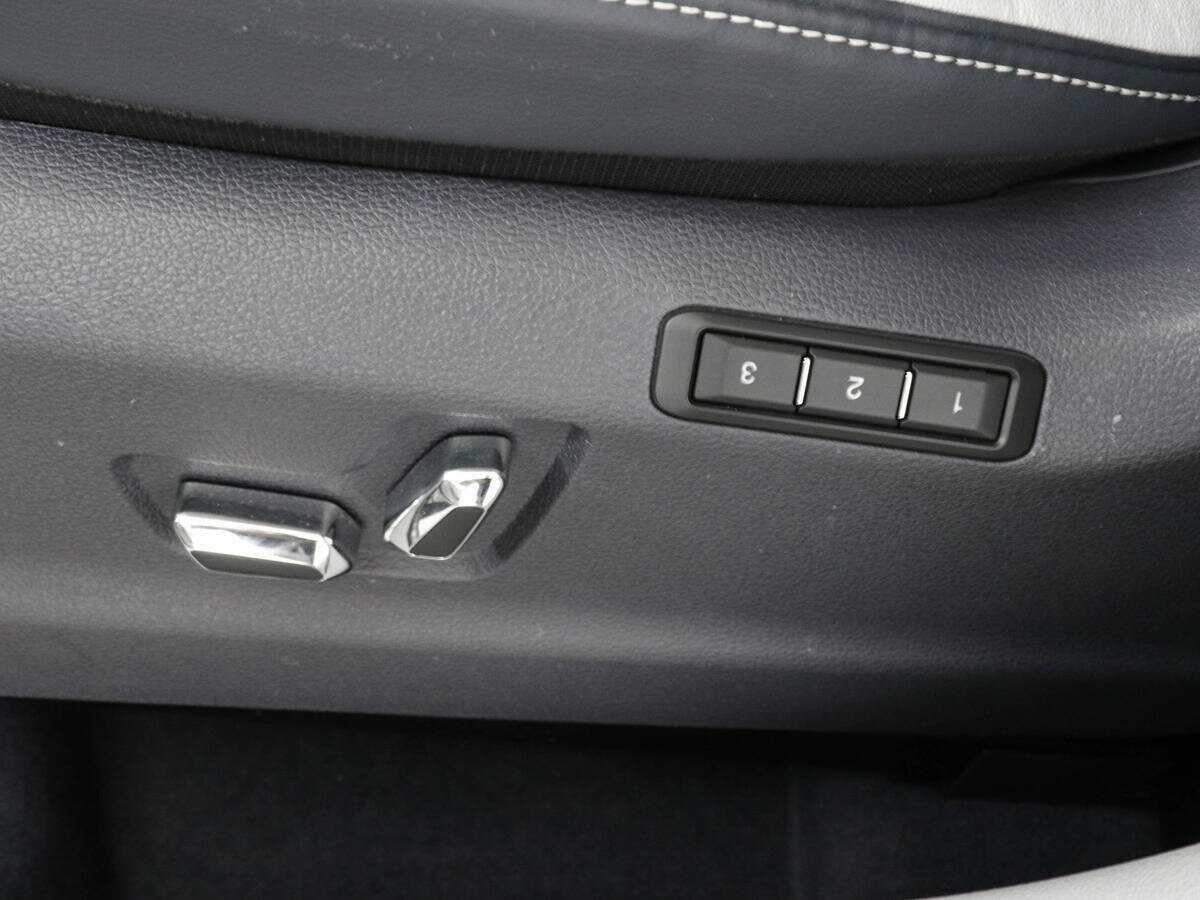 Hongqi HS5 2023 года с пробегом. Фото: #20