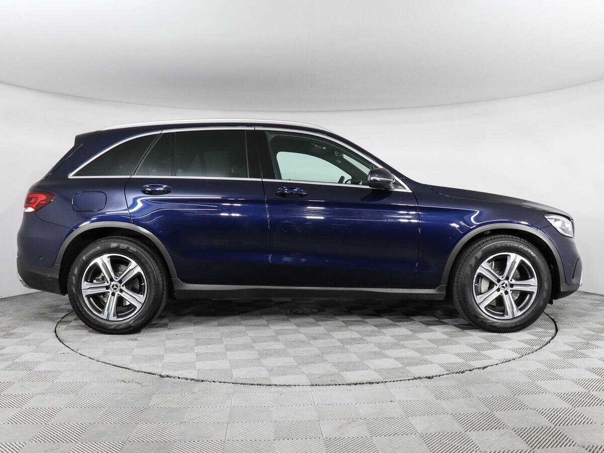 Mercedes-Benz GLC 2020 года с пробегом. Фото: #3