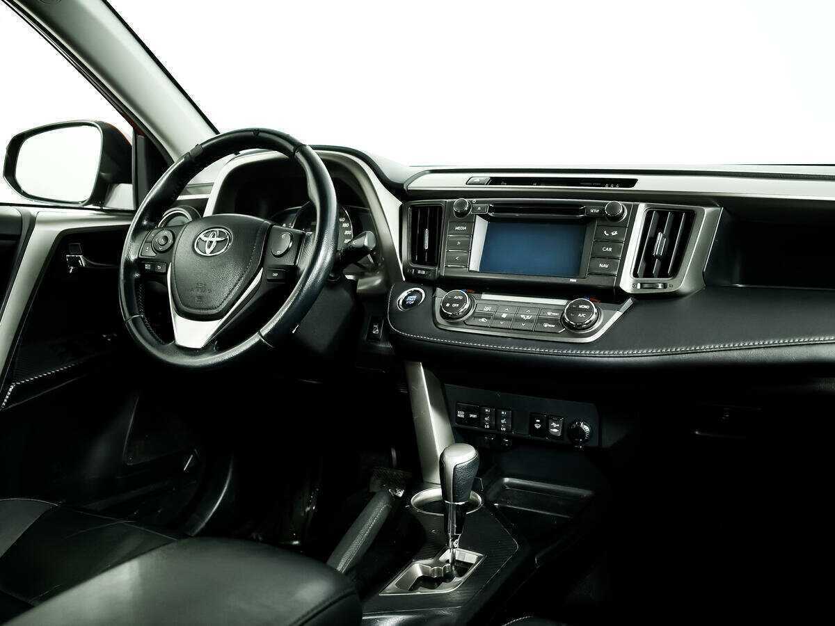 Toyota RAV4 2014 года с пробегом. Фото: #8