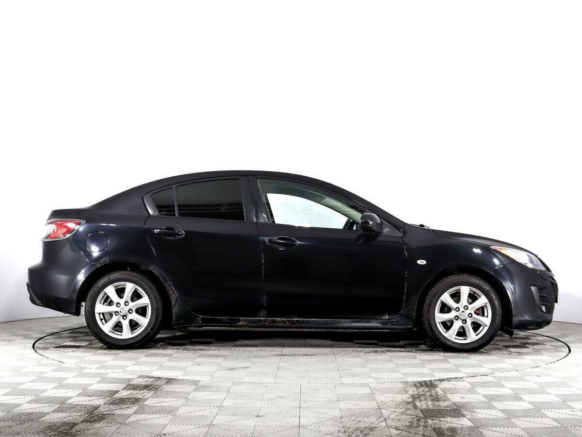 Mazda 3 2010 года с пробегом. Фото: #4