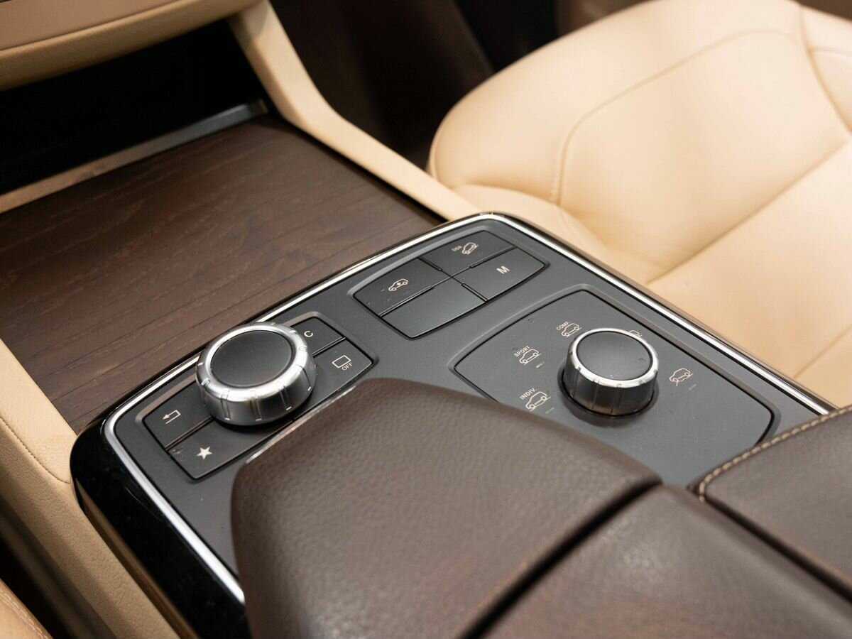 Mercedes-Benz GLS 2018 года с пробегом. Фото: #21