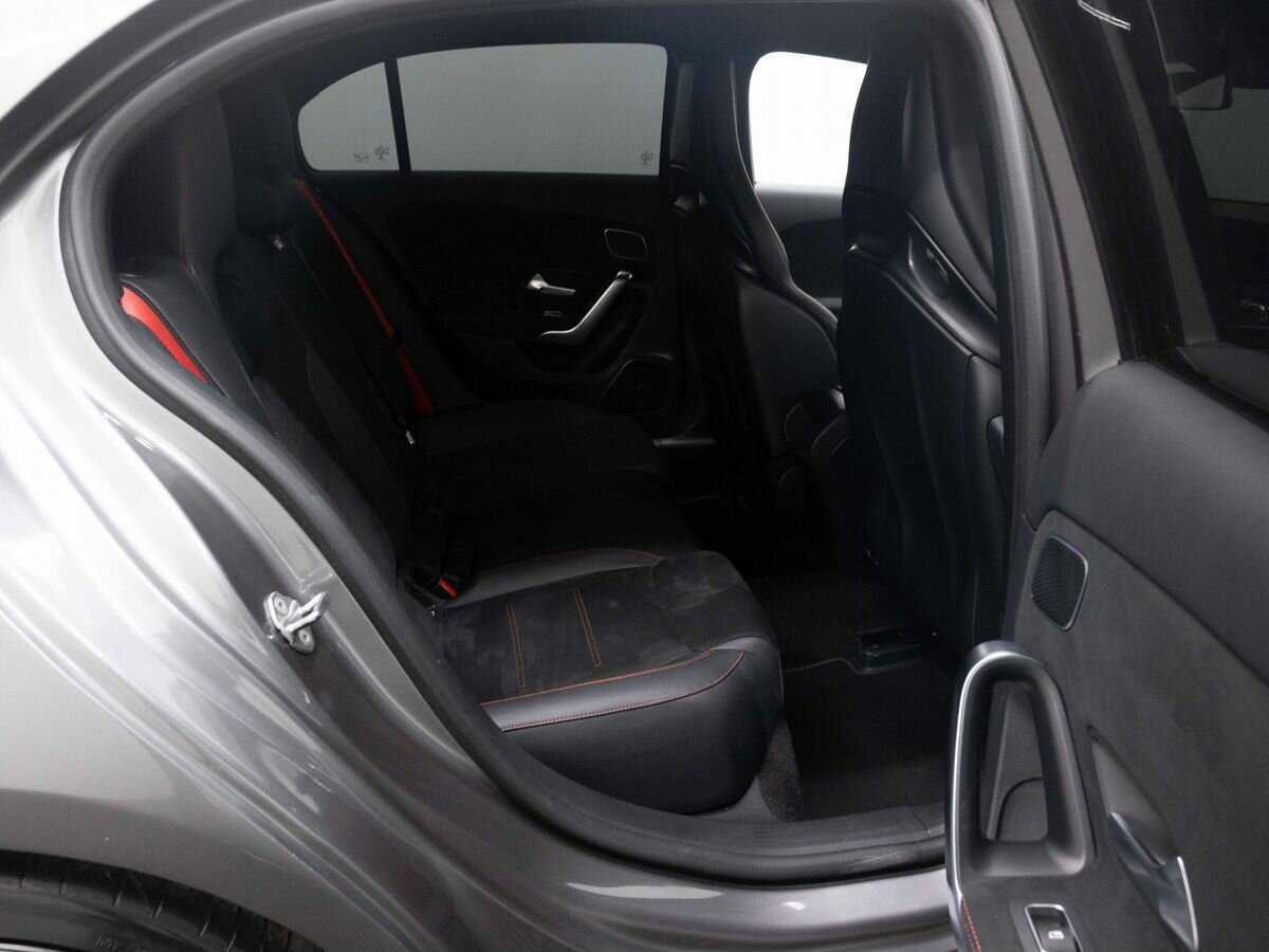 Mercedes-Benz A-Класс AMG 2020 года с пробегом. Фото: #11