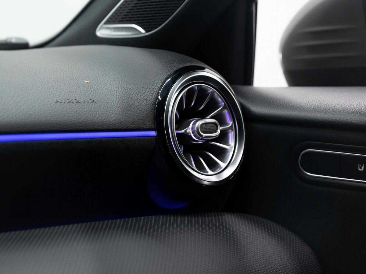 Mercedes-Benz A-Класс AMG 2020 года с пробегом. Фото: #22