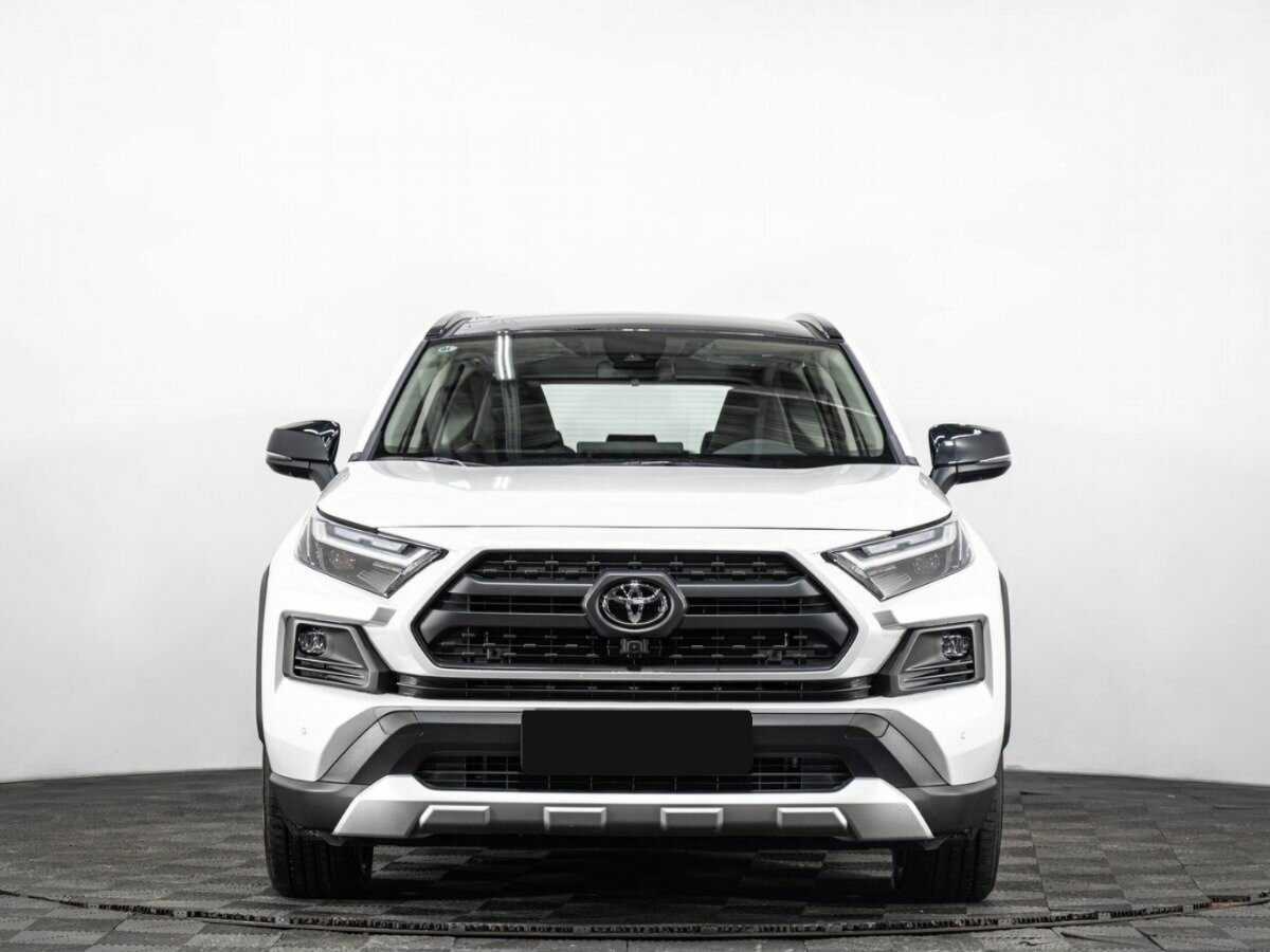 Toyota RAV4 2023 года с пробегом. Фото: #1
