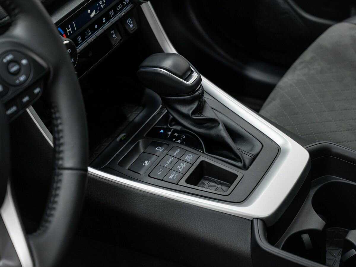 Toyota RAV4 2023 года с пробегом. Фото: #17