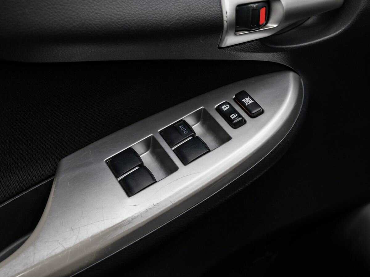 Toyota Corolla 2011 года с пробегом. Фото: #15