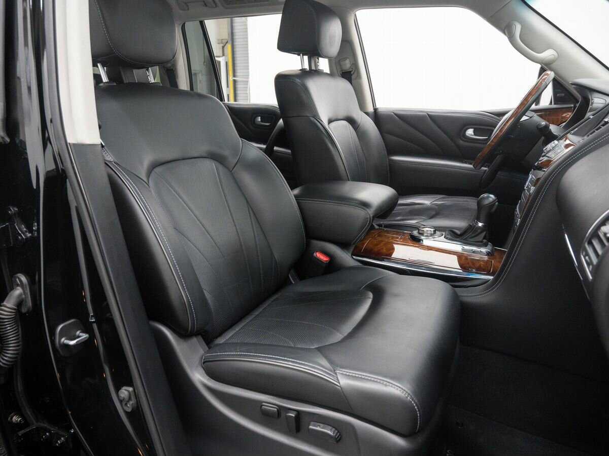 Infiniti QX80 2017 года с пробегом. Фото: #8