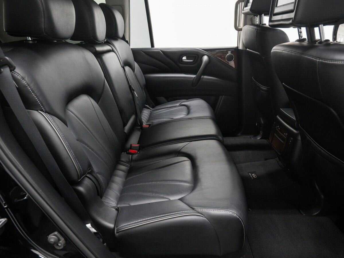 Infiniti QX80 2017 года с пробегом. Фото: #9