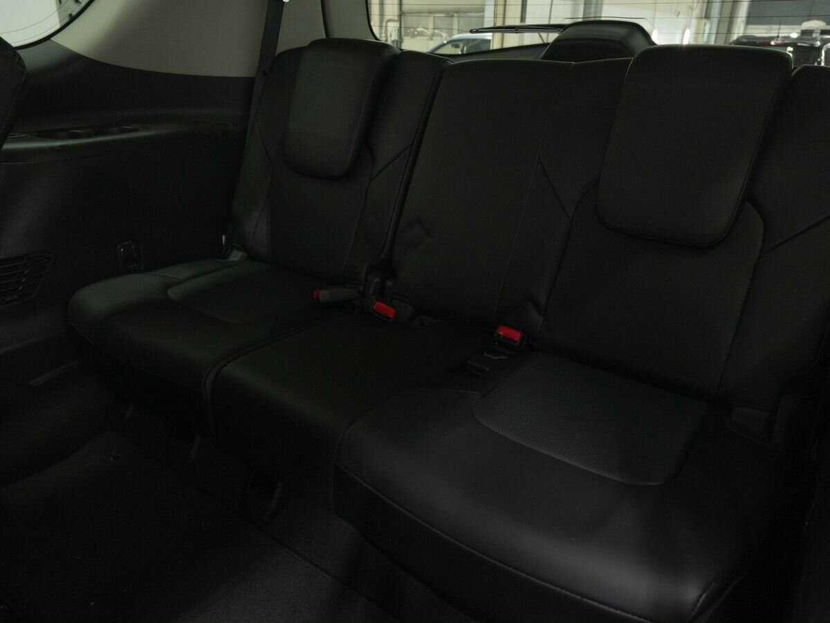 Infiniti QX80 2017 года с пробегом. Фото: #15