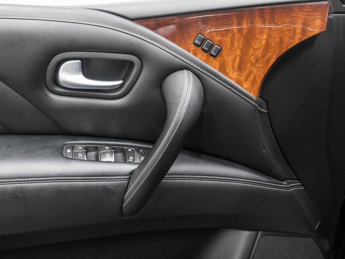 Infiniti QX80 2017 года с пробегом. Фото: #18