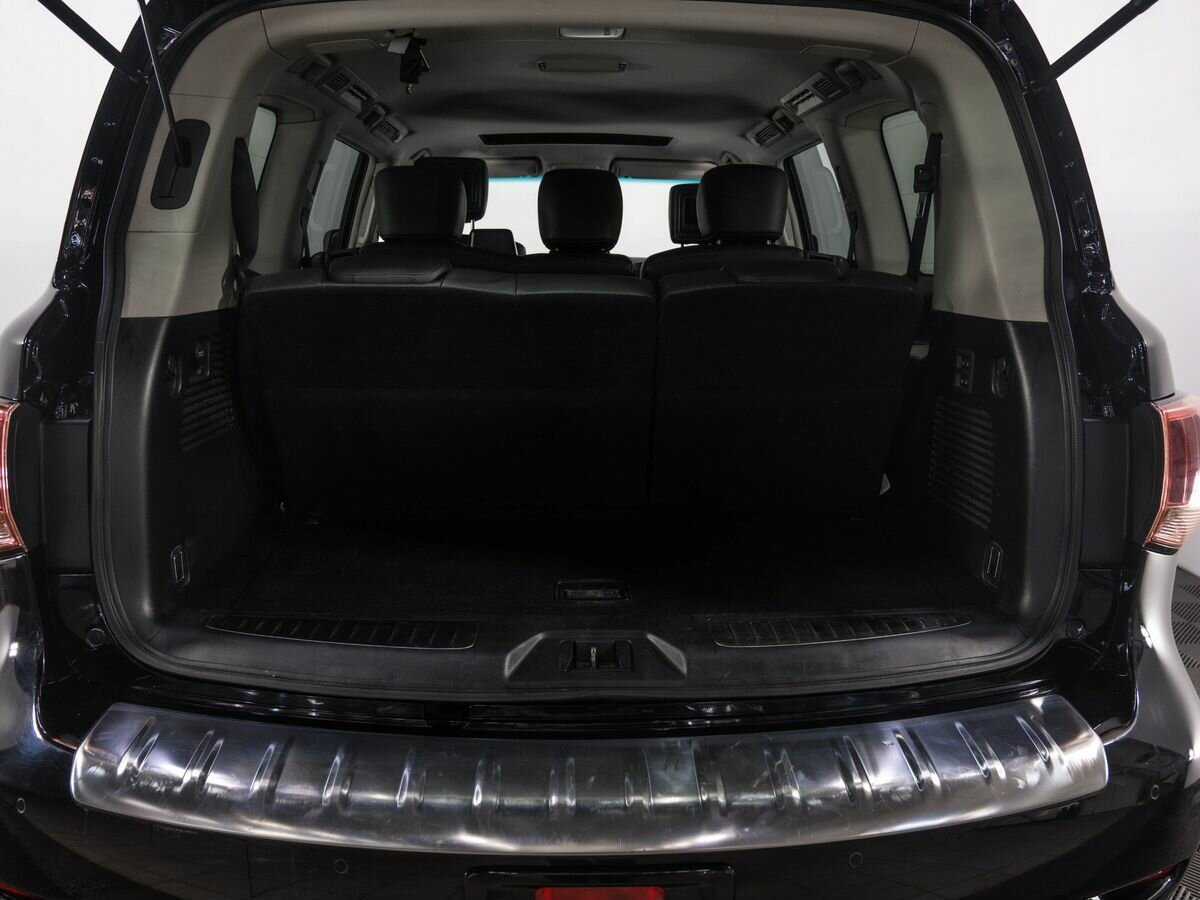 Infiniti QX80 2017 года с пробегом. Фото: #31