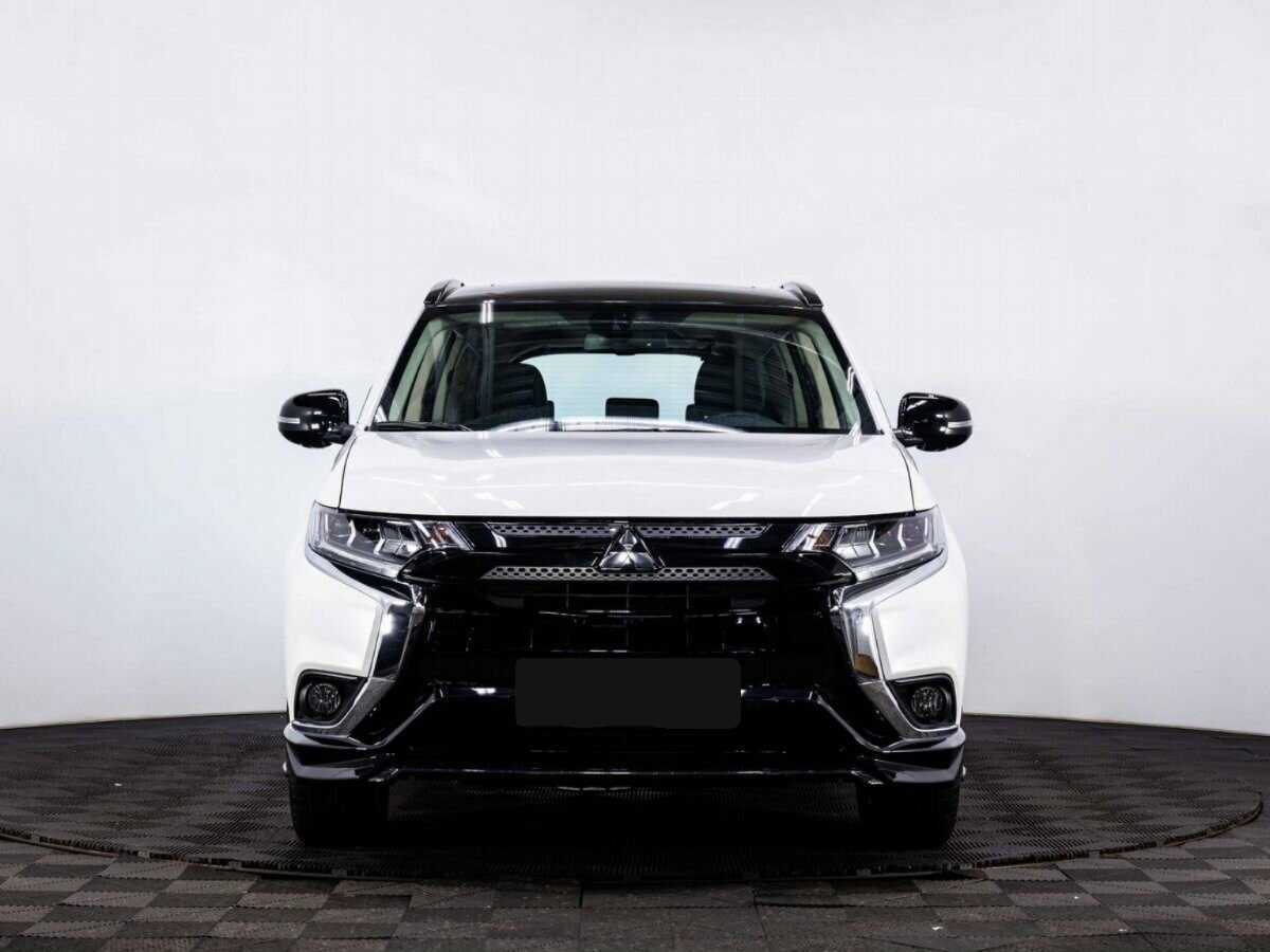 Mitsubishi Outlander 2022 года с пробегом. Фото: #1