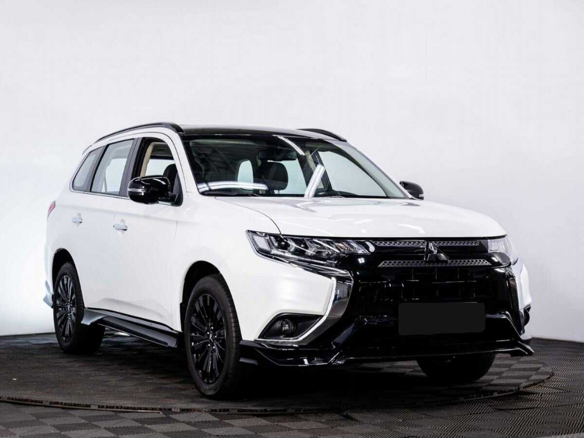 Mitsubishi Outlander 2022 года с пробегом. Фото: #2