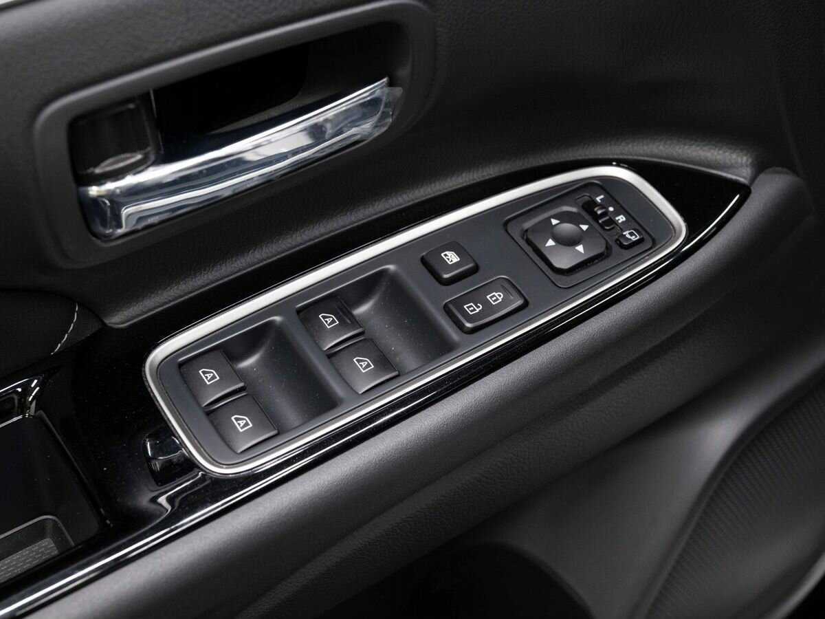Mitsubishi Outlander 2022 года с пробегом. Фото: #20