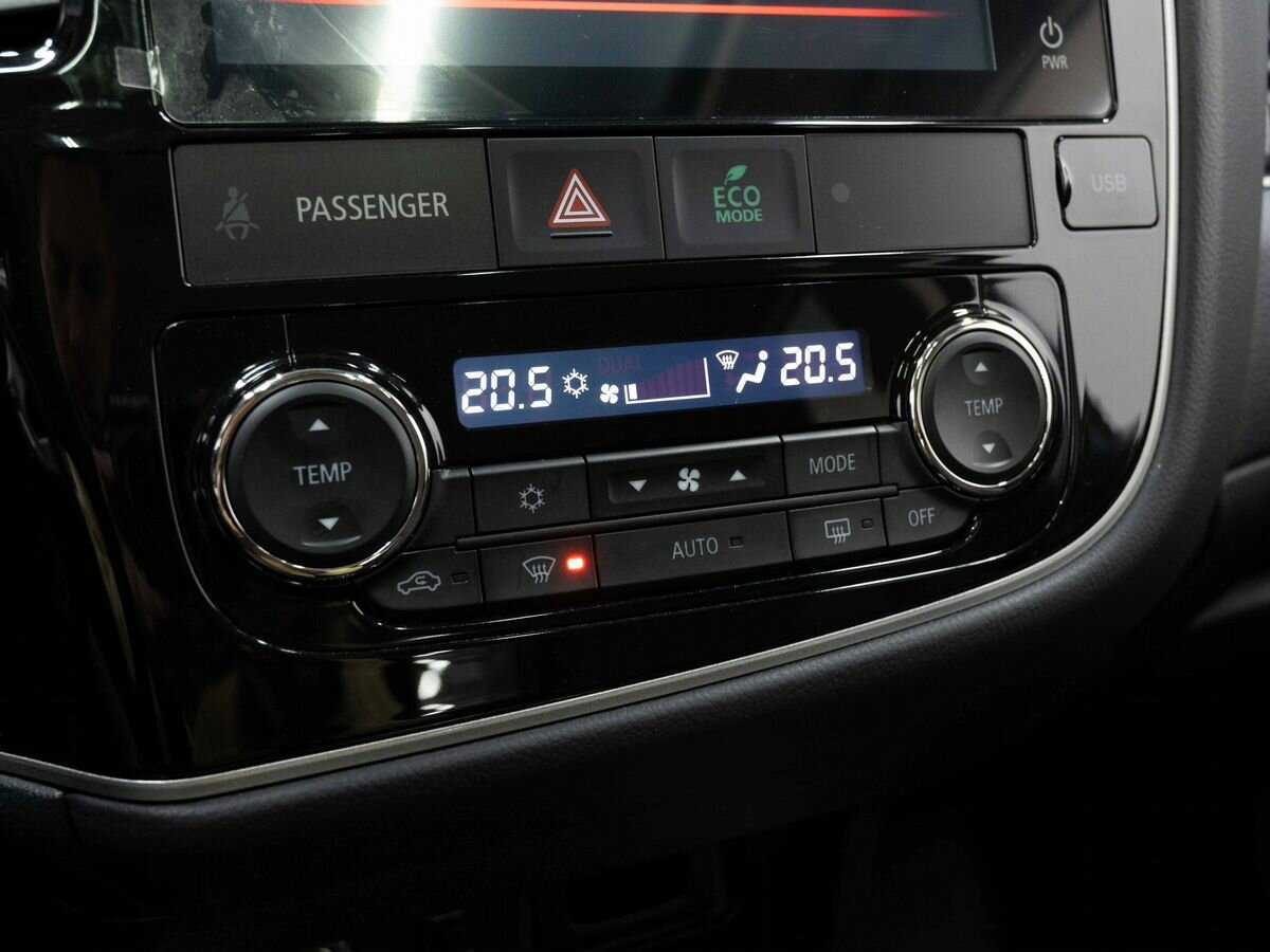 Mitsubishi Outlander 2022 года с пробегом. Фото: #23