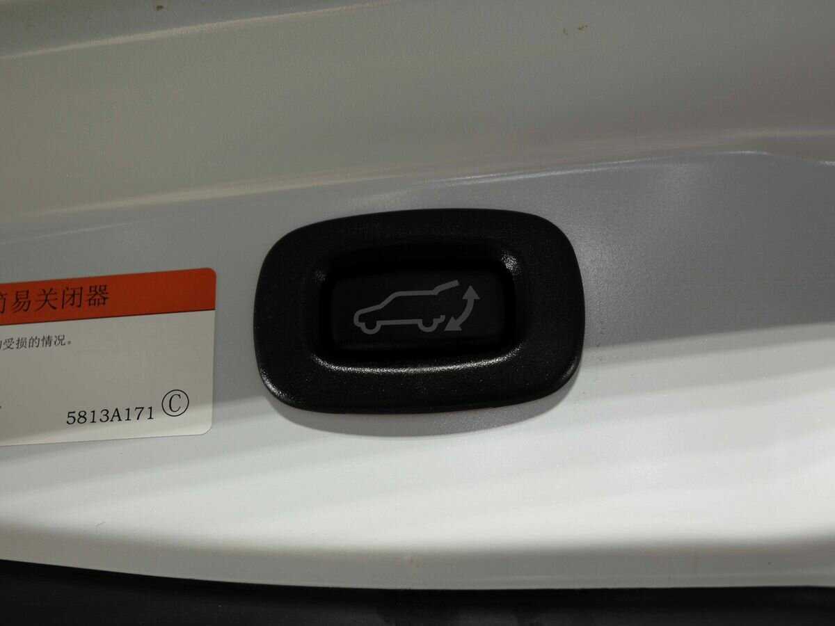 Mitsubishi Outlander 2022 года с пробегом. Фото: #28