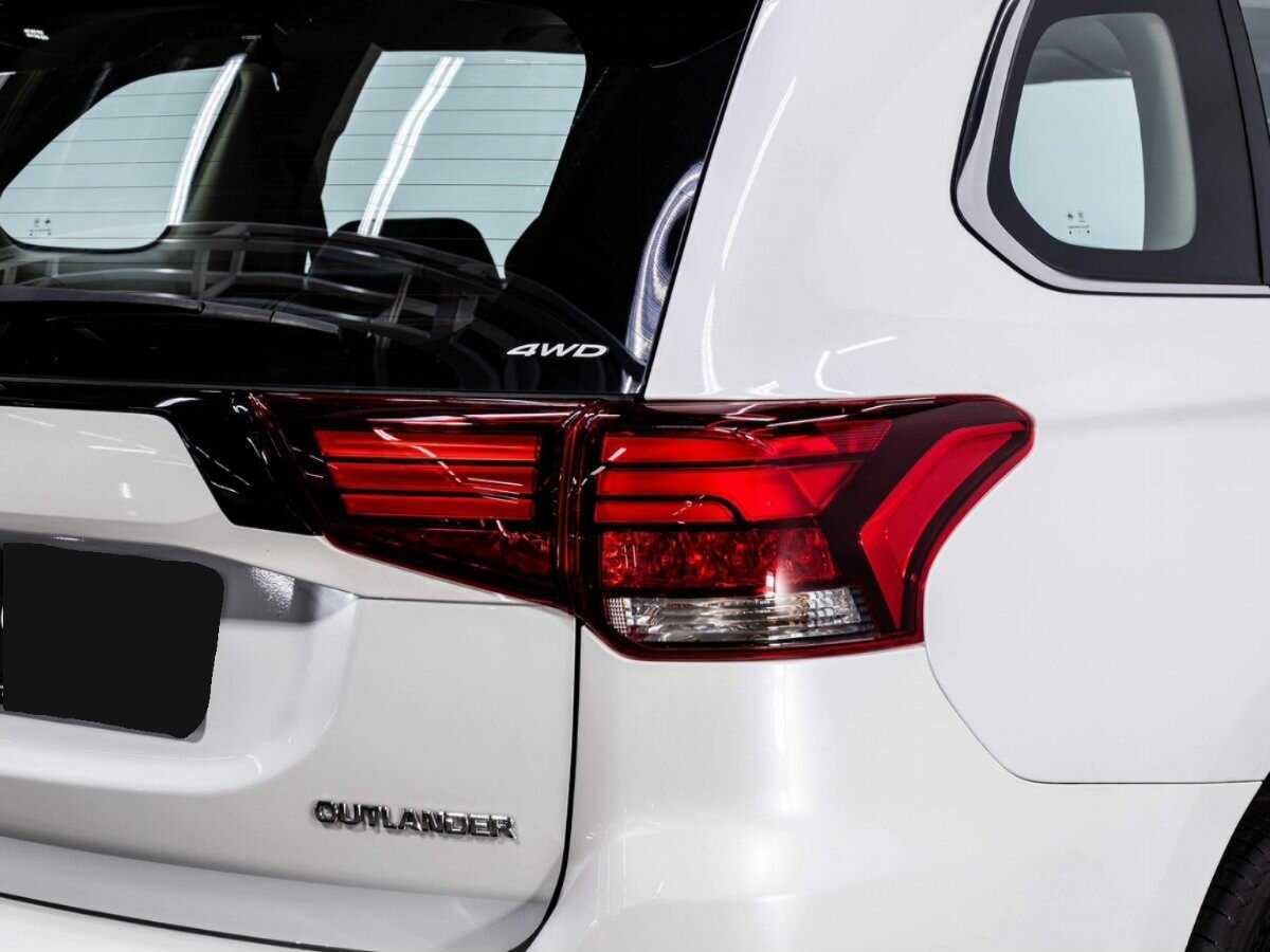 Mitsubishi Outlander 2022 года с пробегом. Фото: #30