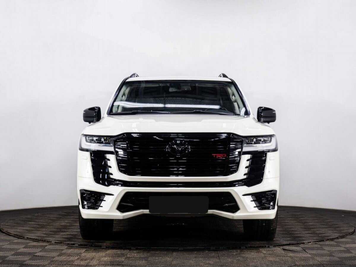 Toyota Land Cruiser 2013 года с пробегом. Фото: #1