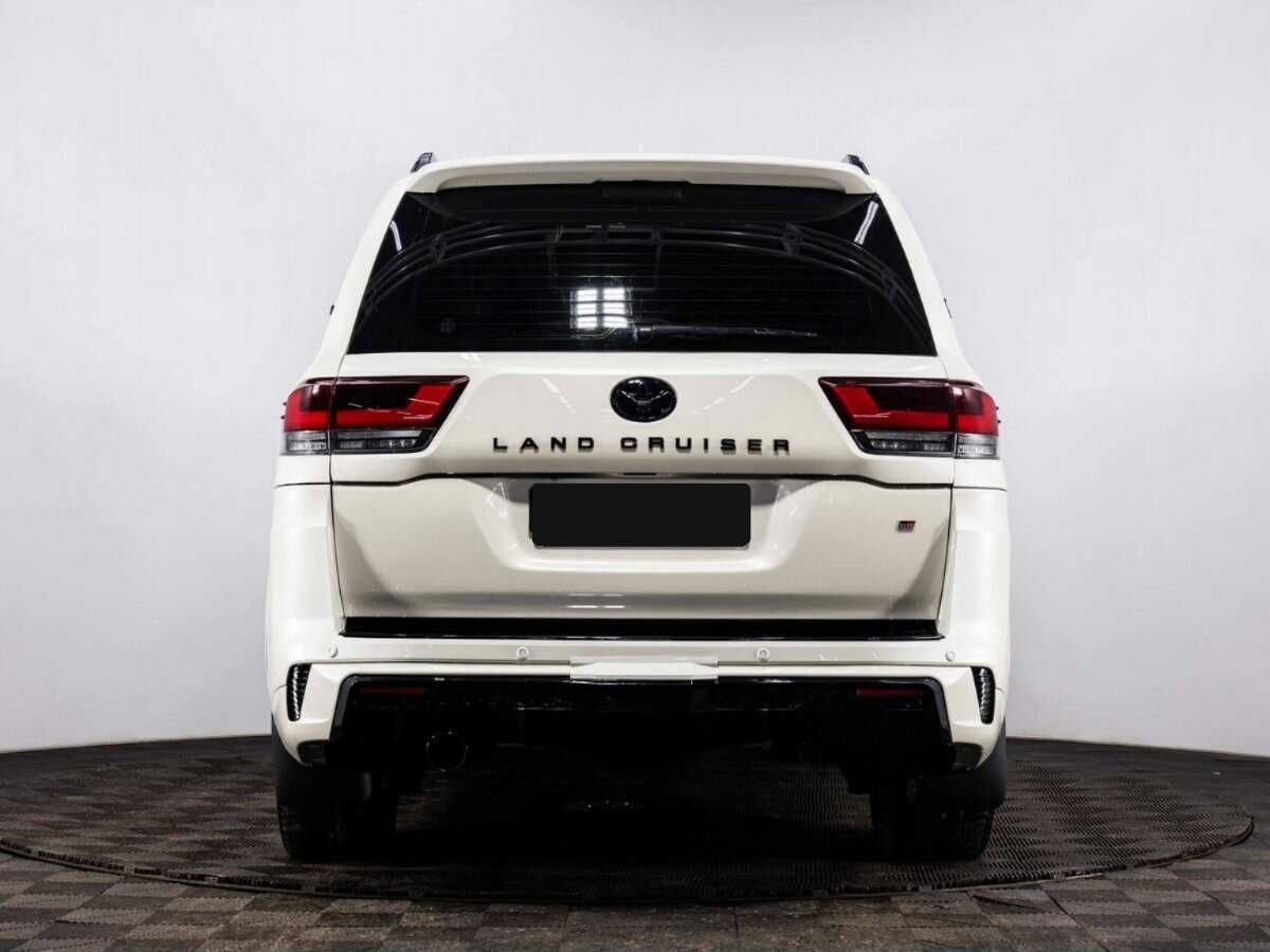 Toyota Land Cruiser 2013 года с пробегом. Фото: #4