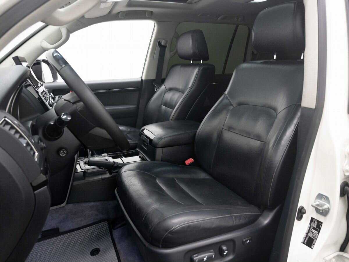 Toyota Land Cruiser 2013 года с пробегом. Фото: #10