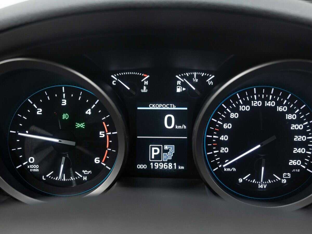 Toyota Land Cruiser 2013 года с пробегом. Фото: #20