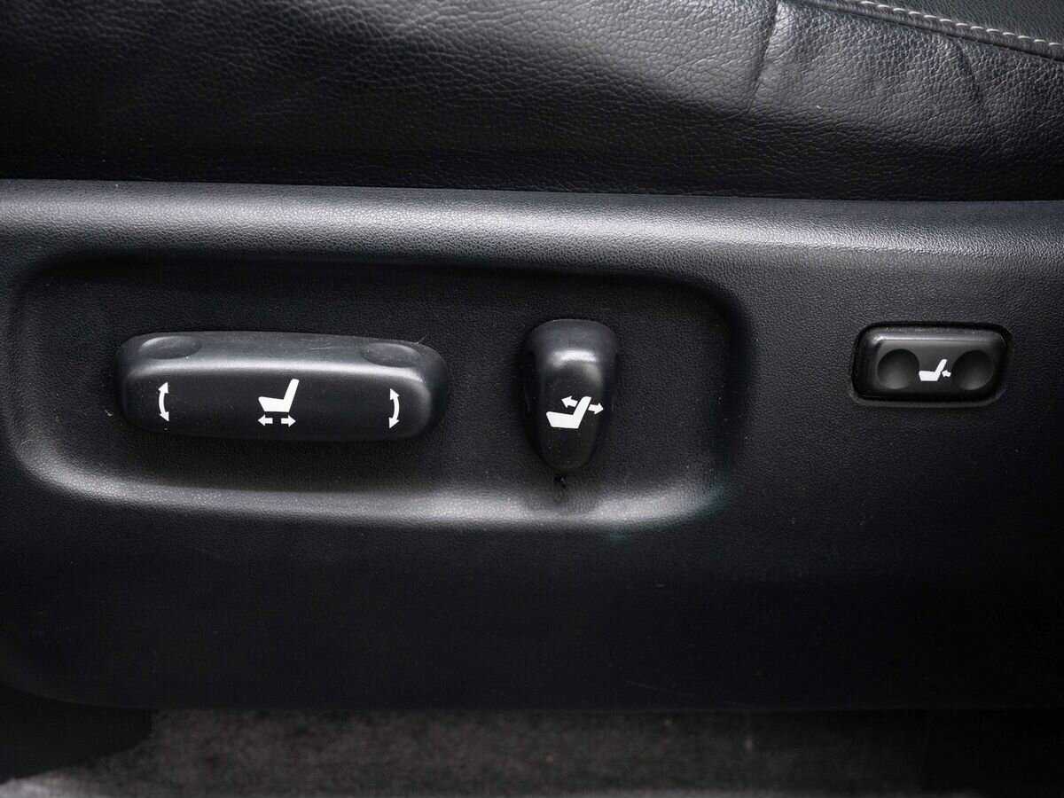 Toyota Land Cruiser 2013 года с пробегом. Фото: #24