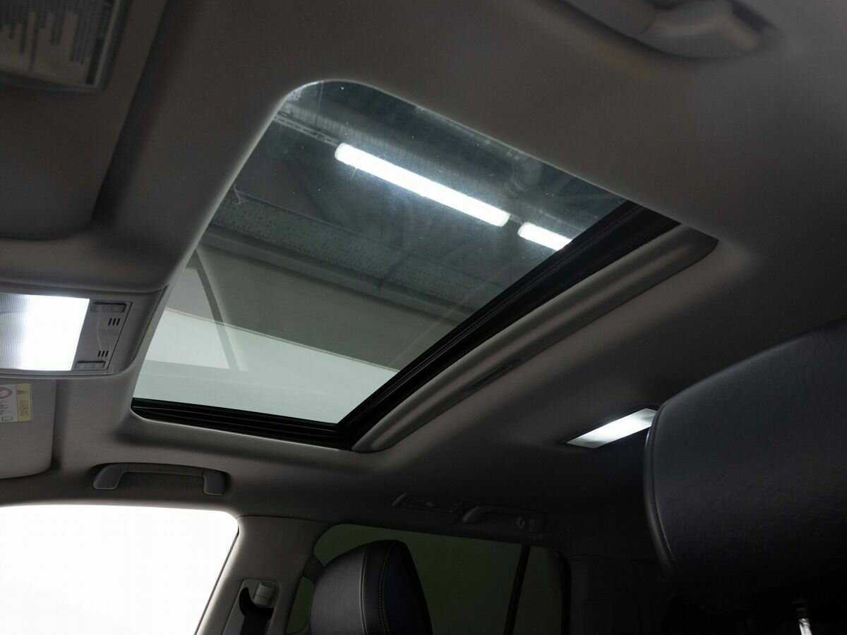 Toyota Land Cruiser 2013 года с пробегом. Фото: #25