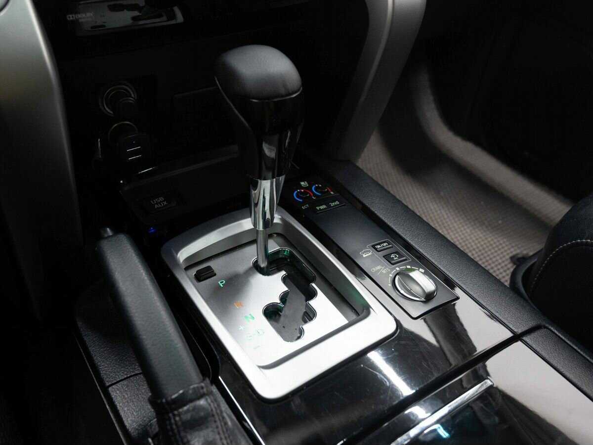 Toyota Land Cruiser 2013 года с пробегом. Фото: #29