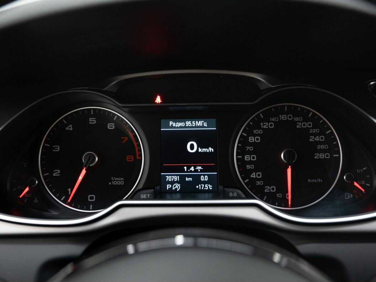 Audi A4 allroad 2013 года с пробегом. Фото: #19