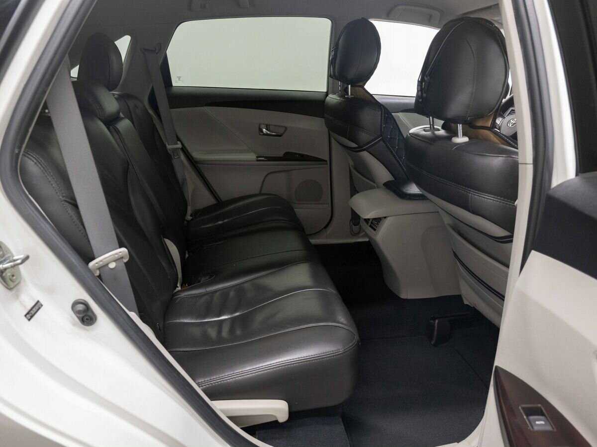 Toyota Venza 2009 года с пробегом. Фото: #11