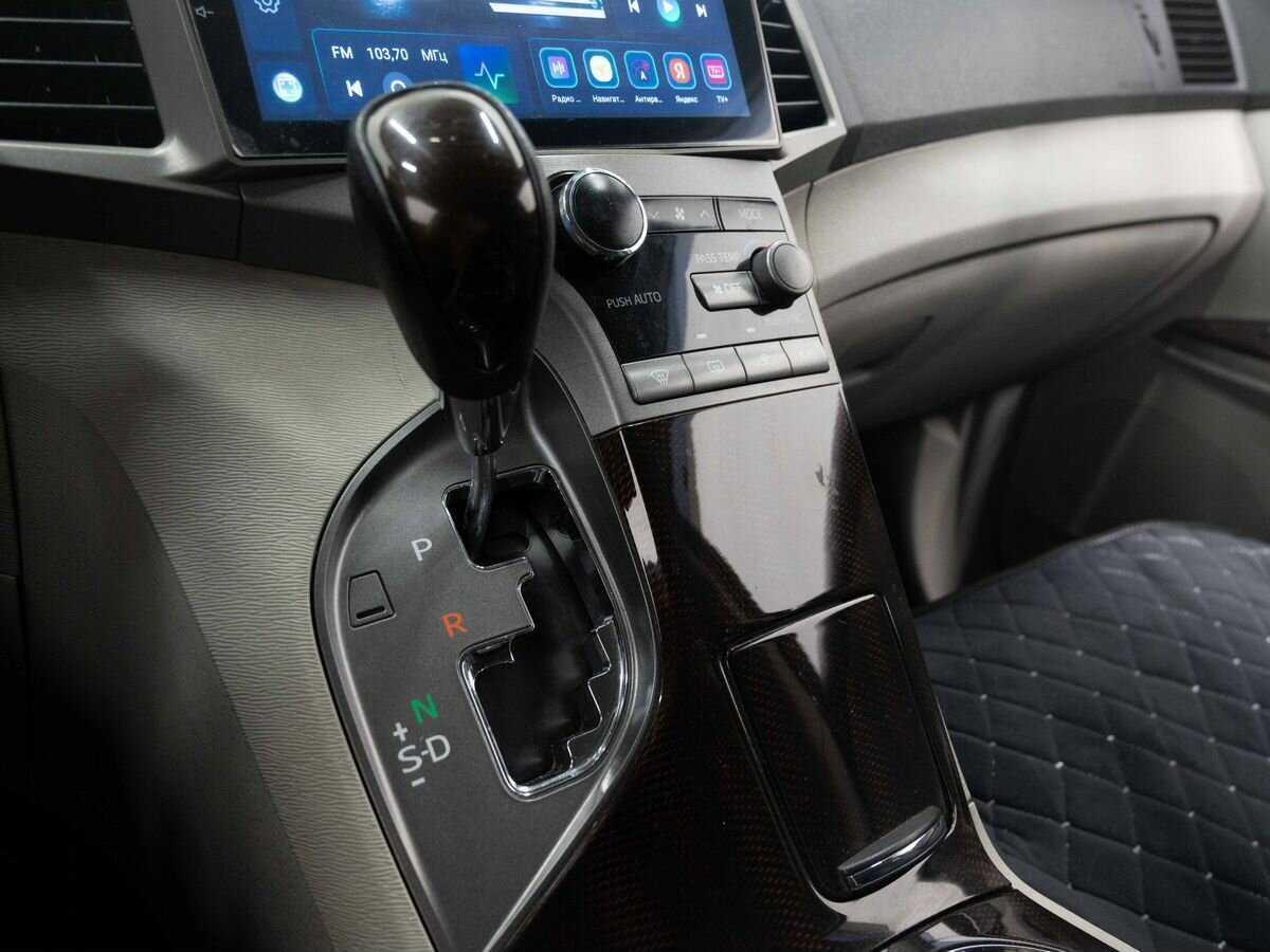 Toyota Venza 2009 года с пробегом. Фото: #19