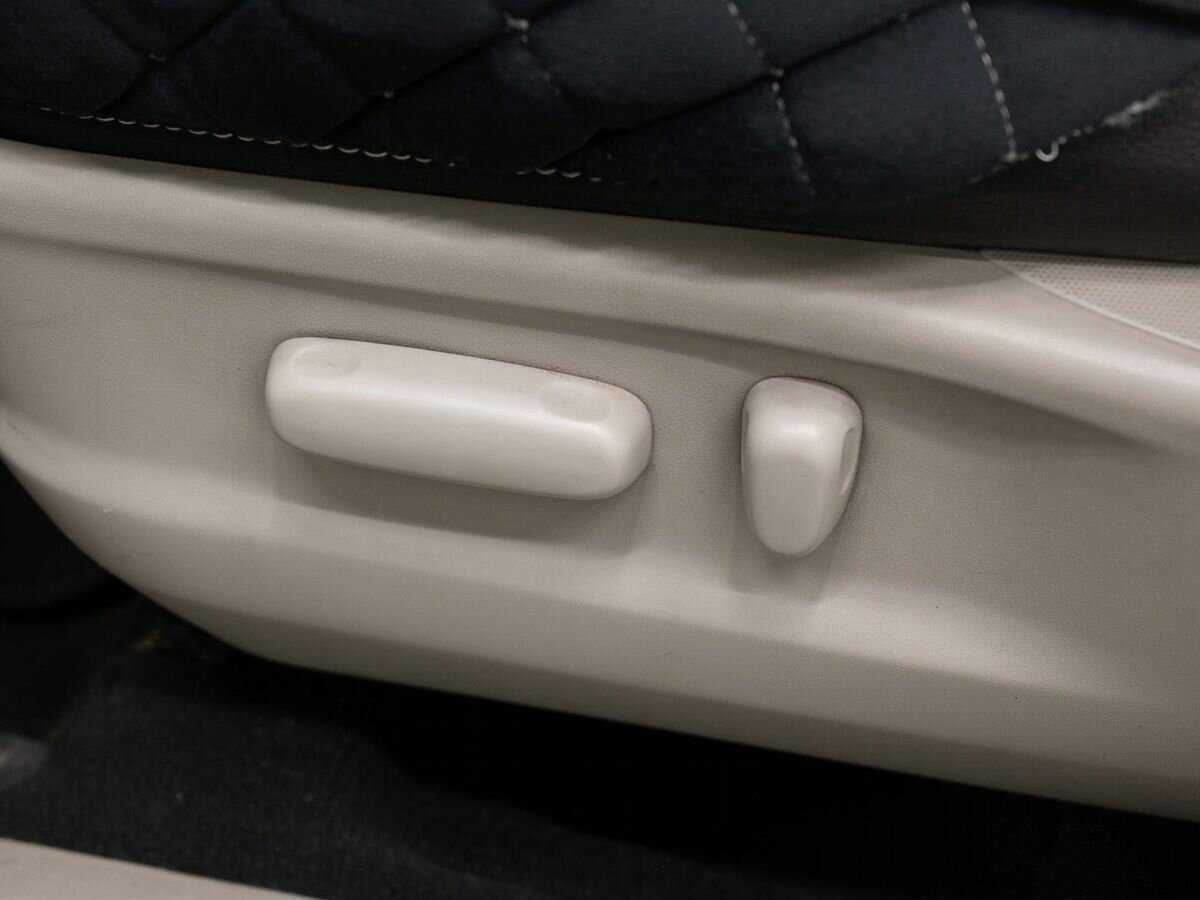 Toyota Venza 2009 года с пробегом. Фото: #21