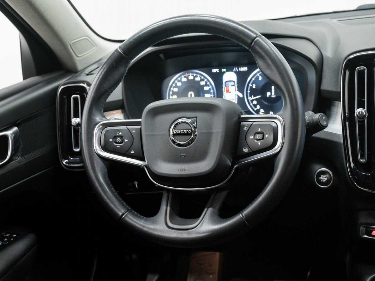 Volvo XC40 2020 года с пробегом. Фото: #11