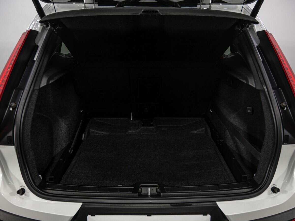 Volvo XC40 2020 года с пробегом. Фото: #22