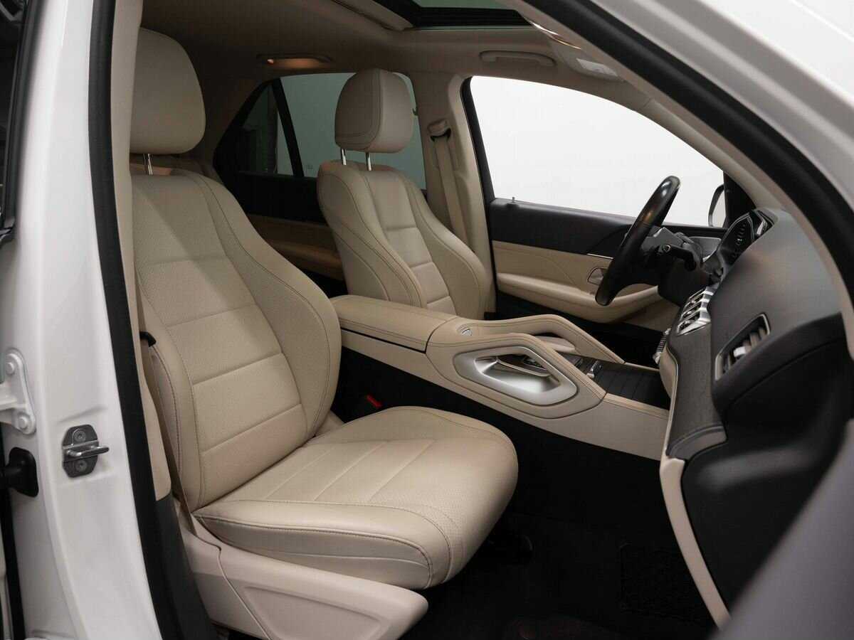 Mercedes-Benz GLE 2019 года с пробегом. Фото: #13