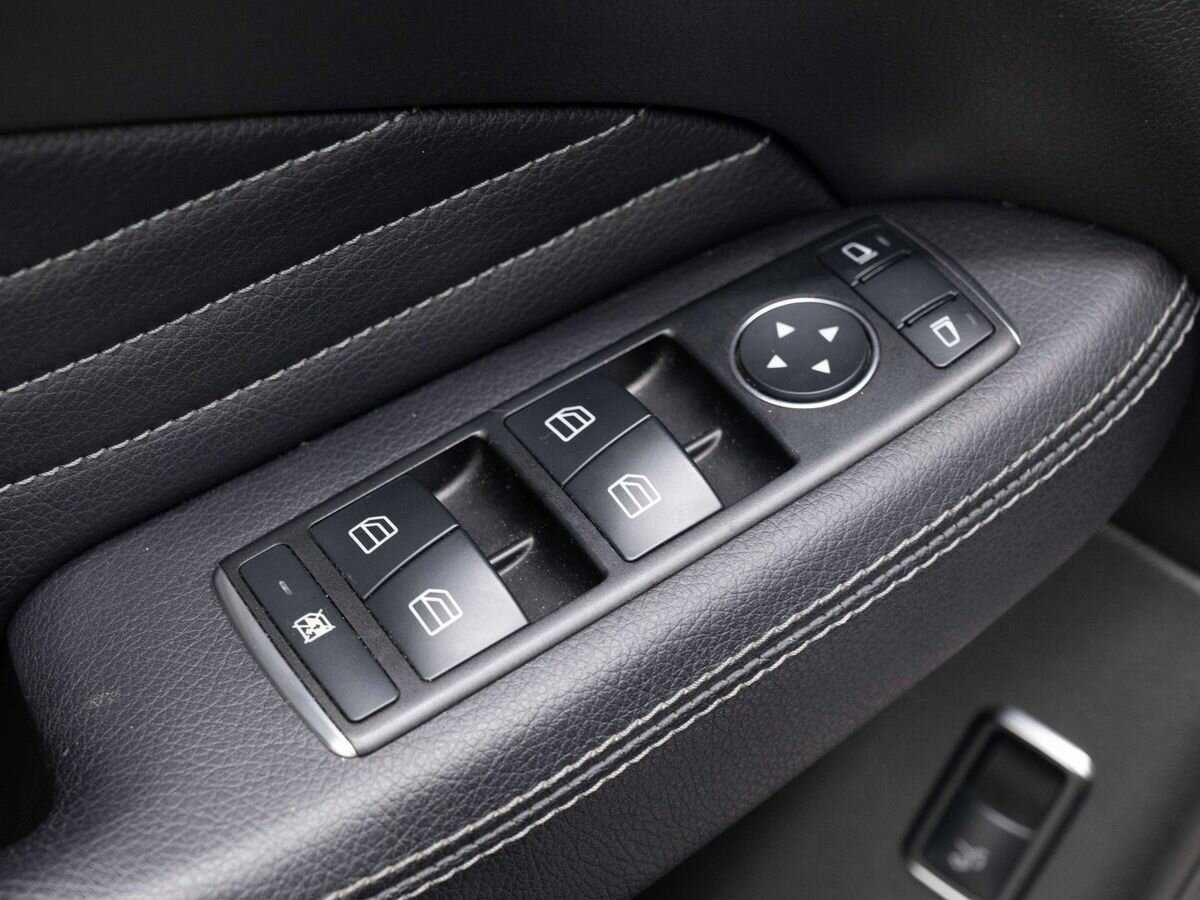 Mercedes-Benz GLE 2018 года с пробегом. Фото: #18