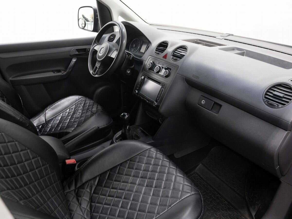 Volkswagen Caddy 2011 года с пробегом. Фото: #9