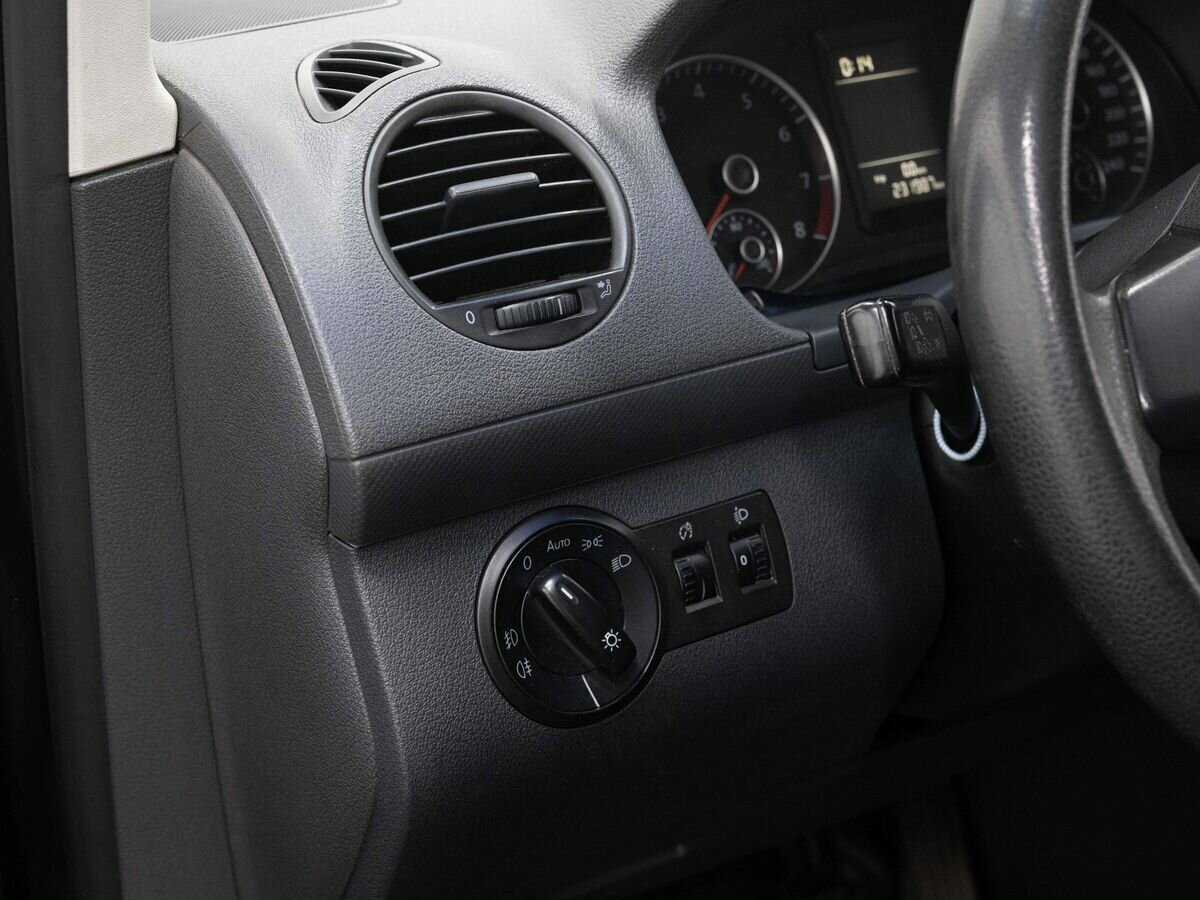 Volkswagen Caddy 2011 года с пробегом. Фото: #15