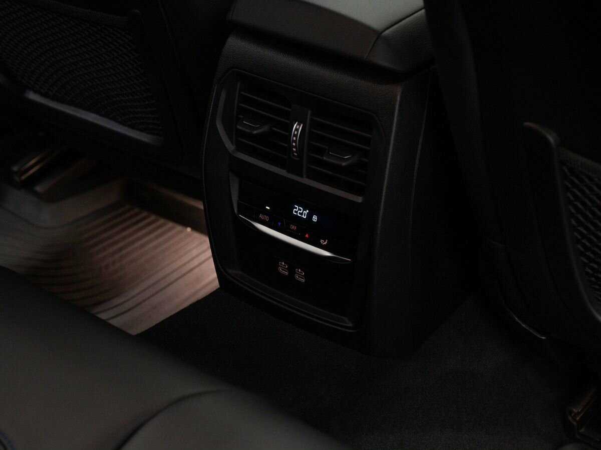 BMW 3 серии 2020 года с пробегом. Фото: #13