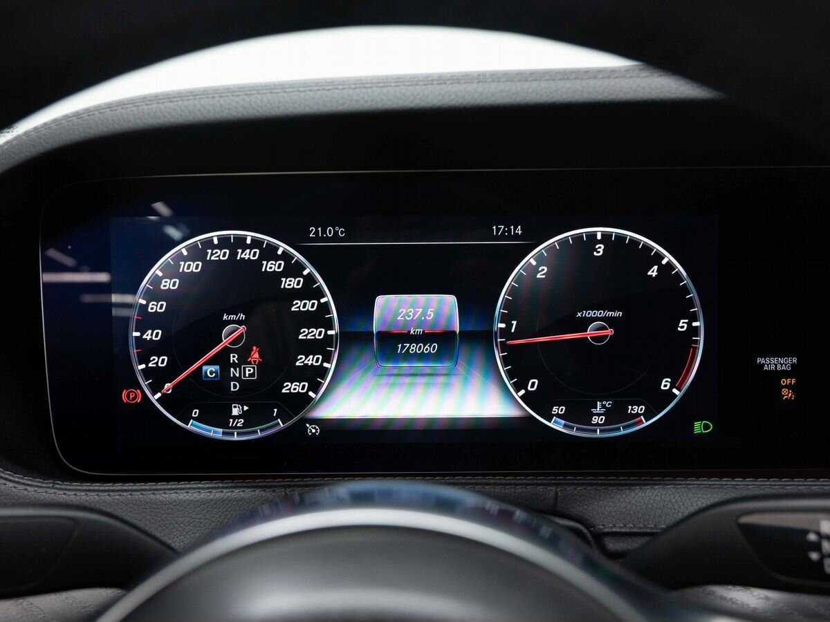 Mercedes-Benz S-Класс 2018 года с пробегом. Фото: #20