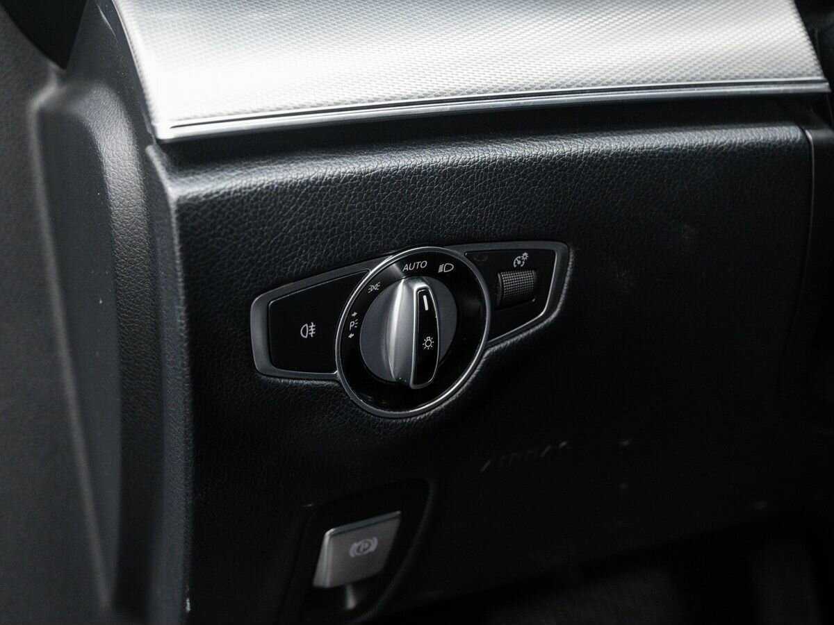 Mercedes-Benz E-Класс 2019 года с пробегом. Фото: #14