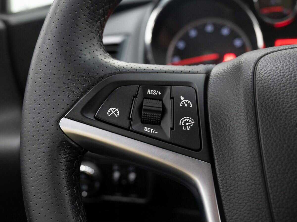 Б/У Опель Астра 2012 года. Фото: #14