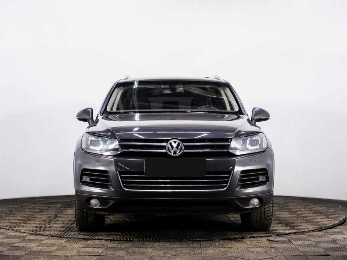 Volkswagen Touareg 2011 года с пробегом. Фото: #1