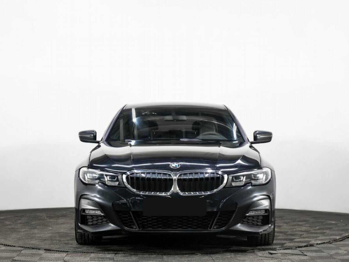 BMW 3 серии 2019 года с пробегом. Фото: #1