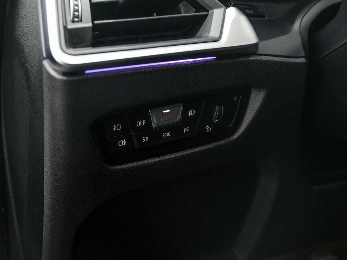 BMW 3 серии 2019 года с пробегом. Фото: #11