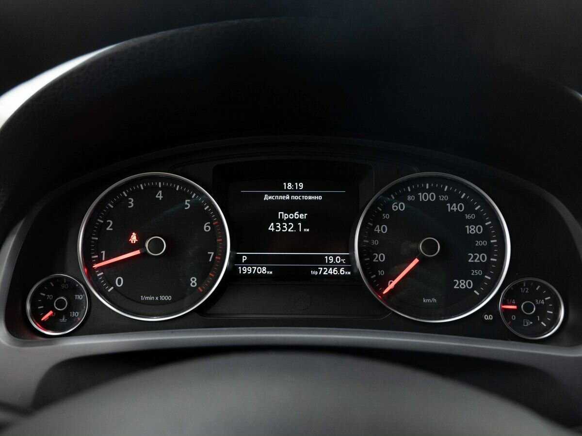 Volkswagen Touareg 2011 года с пробегом. Фото: #18