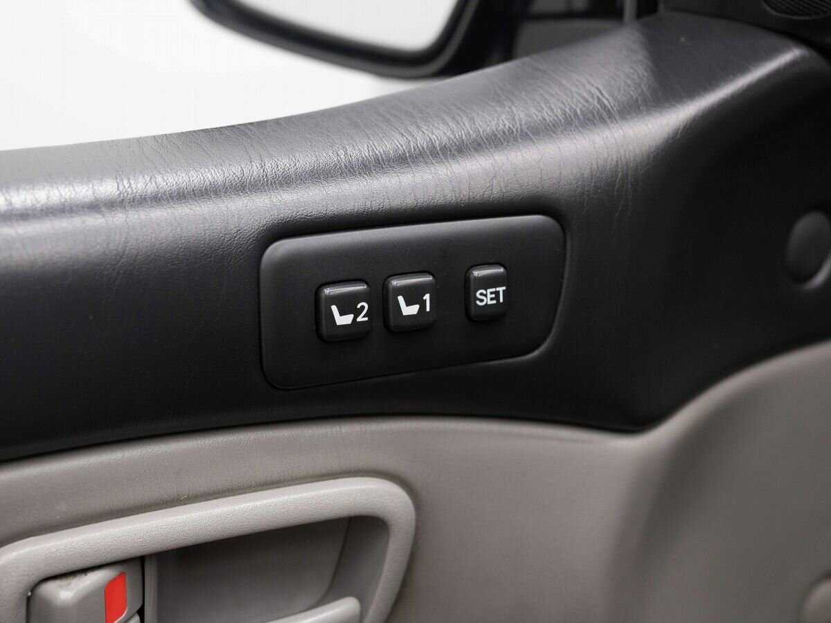 Toyota Land Cruiser 2007 года с пробегом. Фото: #24