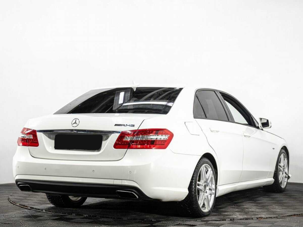 Mercedes-Benz E-Класс 2011 года с пробегом. Фото: #3